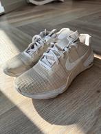 Nike Metcon maat 39 beige, Ophalen of Verzenden, Gedragen, Beige, Sportschoenen