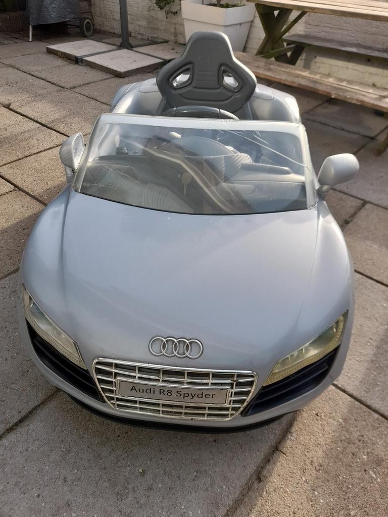 Kinder electrische auto AUDI R8 SPYDER, Ophalen