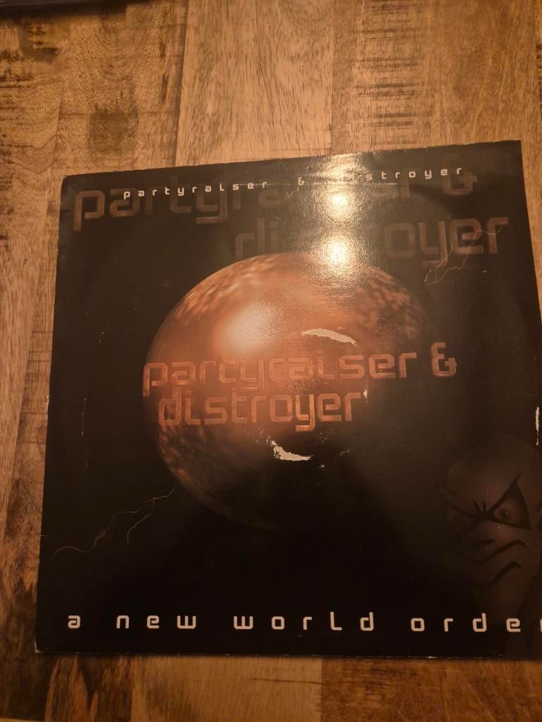 Partyraiser & Distroyer - A New World Order Vinyl, Ophalen of Verzenden, Gebruikt, 12 inch, Techno of Trance