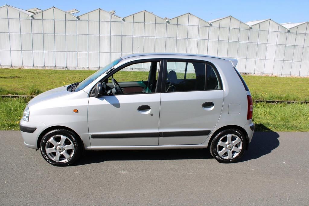 Hyundai Atos 1.1i Active Cool met Airco en Nieuwe Apk, Voorwielaandrijving, 31 €/maand, 4 cilinders, Origineel Nederlands
