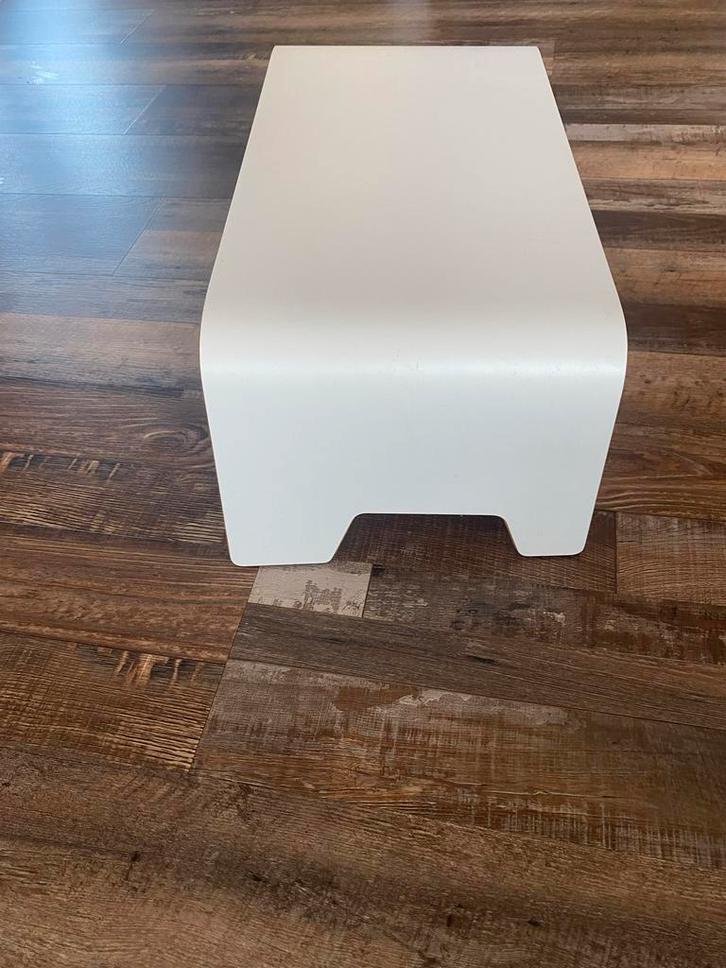 Beeldscherm verhoger / monitorverhoger / bedtafeltje, Huis en Inrichting, Bureaus, Bureau, Ophalen of Verzenden