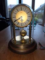 Oude klok onder stolp, Ophalen of Verzenden