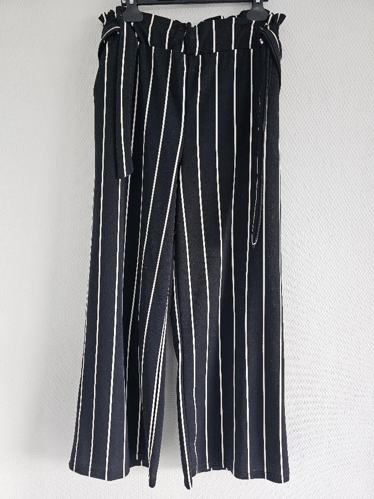 zwart/wit gestreepte broek, Maat 38/40 (M), Zwart, Ophalen of Verzenden, Lang