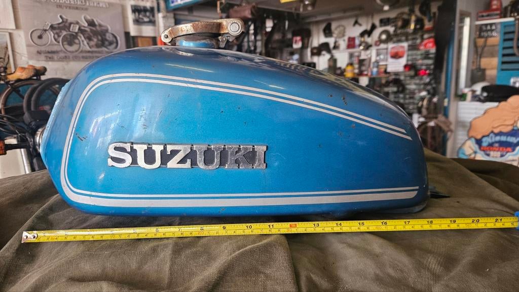 In Aanbieding Benzine Tanken Suzuki Kawasaki, Motoren, Onderdelen | Oldtimers, Ophalen of Verzenden, Gebruikt