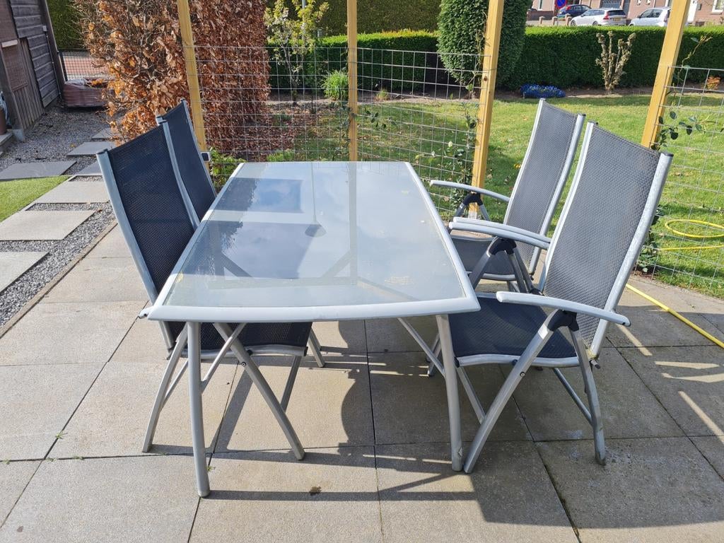 Gratis af te halen: Tuinset met glazen tafel en 4 stoelen, Ophalen of Verzenden