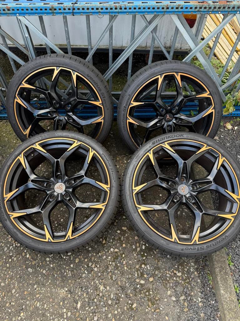 Cupra Formentor 19 inch velgen met Hankook zomerbanden, Auto-onderdelen, Banden en Velgen, 19 inch, Banden en Velgen, Ophalen of Verzenden