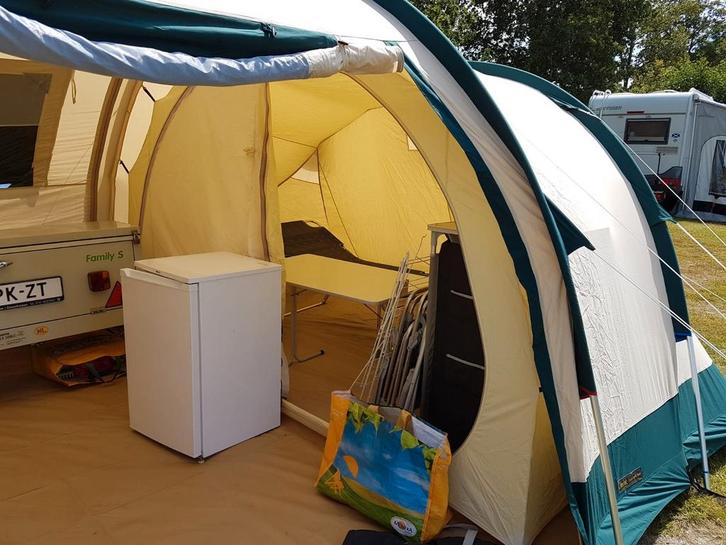 Obelink tunneltent 6 persoons met luifel en 2 compartimenten, Caravans en Kamperen, Tenten, tot en met 4, Gebruikt, Ophalen