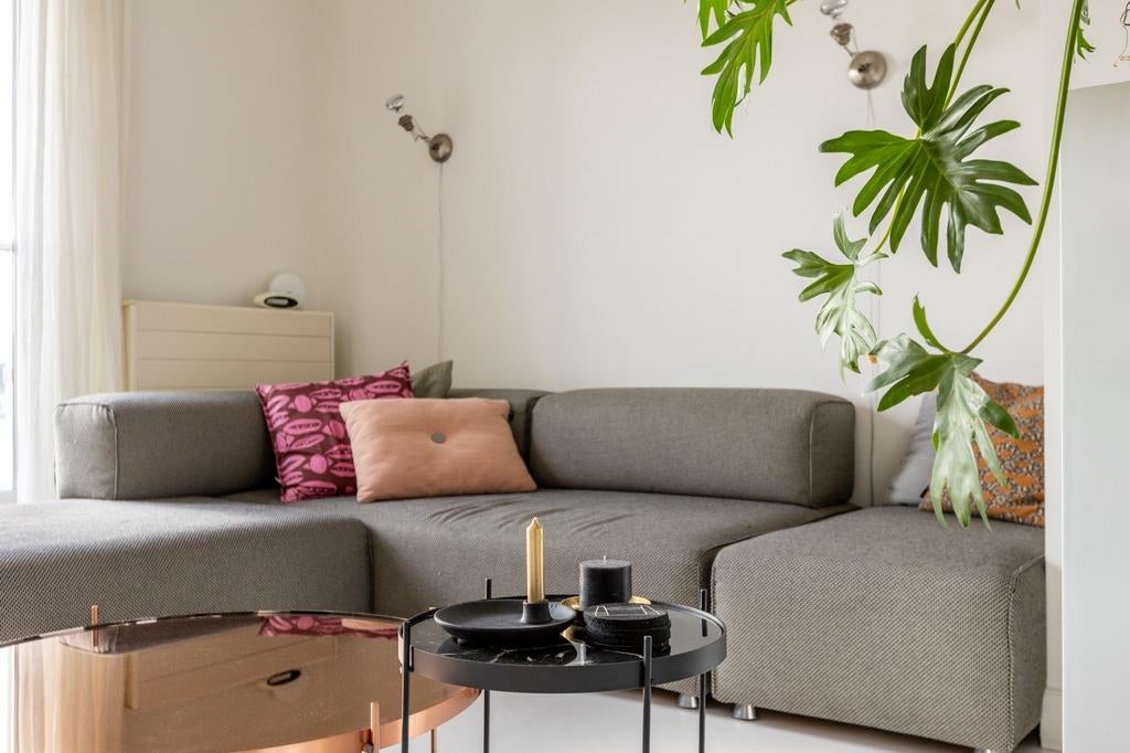 Leolux Ponton bank (2 delen) en poef - Zo goed als nieuw, Huis en Inrichting, Ophalen of Verzenden, Zo goed als nieuw, Stof