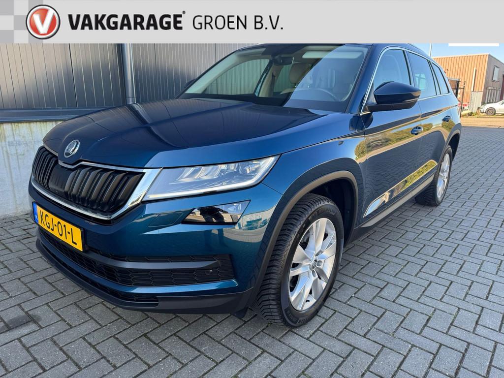 Skoda KODIAQ 1.5 TSI Business Edition Plus / el. trekhaak /, Auto's, Skoda, Euro 6, 4 cilinders, 150 pk, Blauw