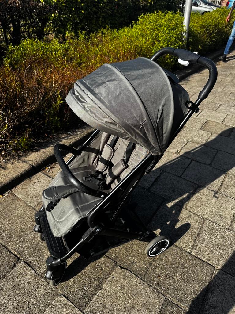 Kinderwagen, Ophalen, Zo goed als nieuw