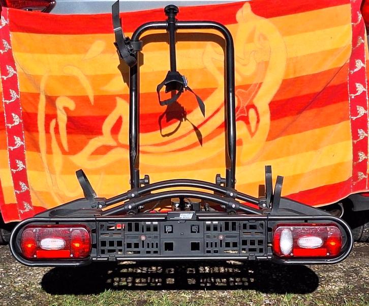 Pro User Fietsendrager, kantelbaar, 60 Kg, Auto diversen, Fietsendragers, Gebruikt, Trekhaakdrager, 2 fietsen, Brede banden, Elektrische fiets