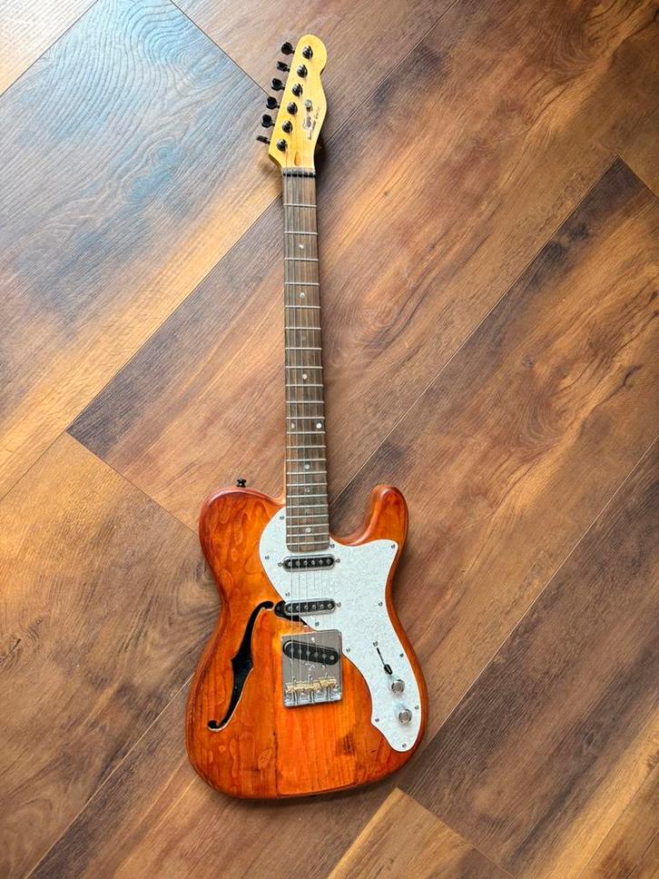 Telecaster thinline handmade (Balthasar), Muziek en Instrumenten, Snaarinstrumenten | Gitaren | Elektrisch, Zo goed als nieuw
