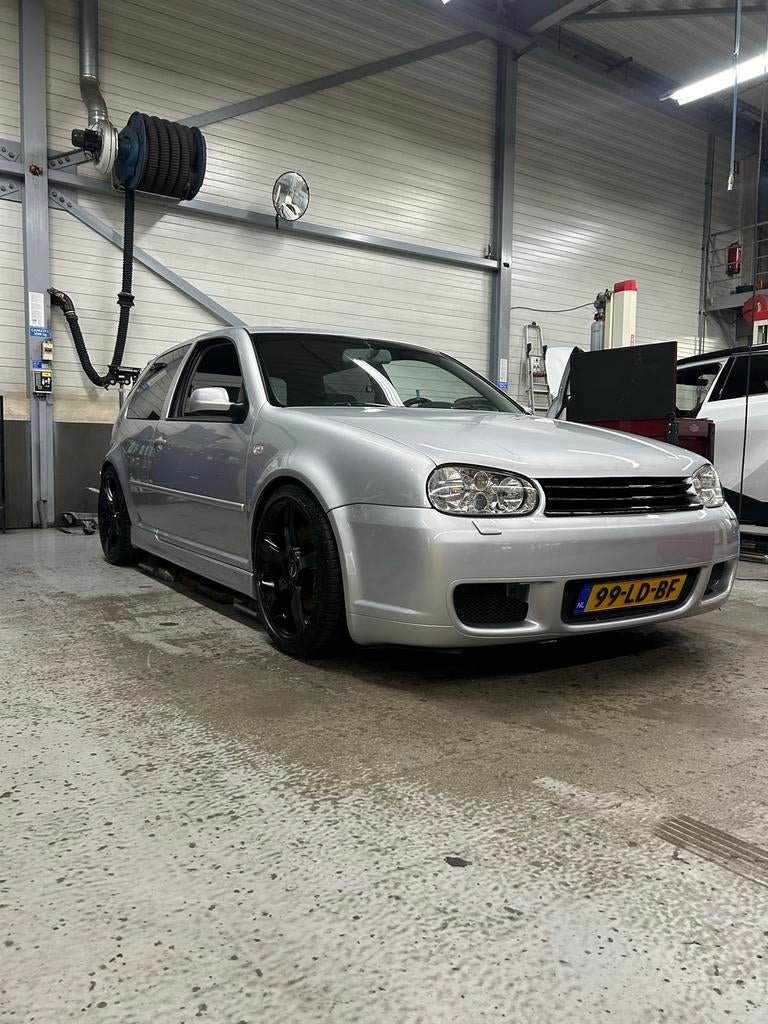 Volkswagen Golf 2.3 V5 125KW 2002 Grijs /UNIEK/, Voorwielaandrijving, 170 pk, 1500 kg, 2324 cc