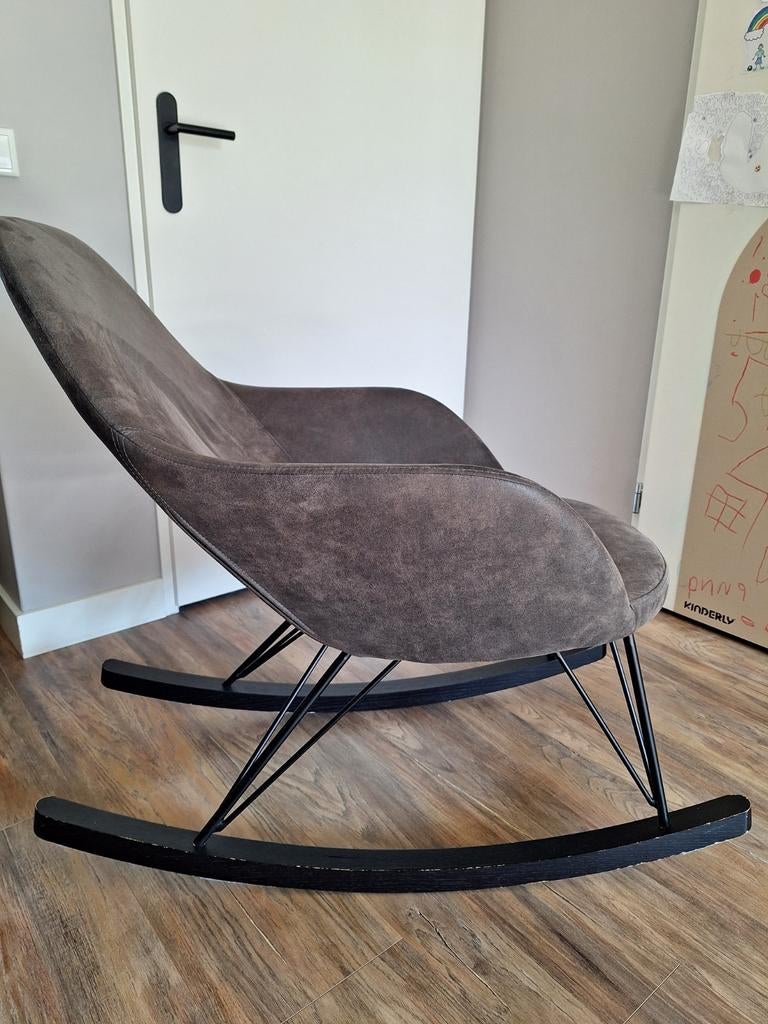 Schommelstoel fauteuil, Ophalen, Gebruikt, 50 tot 75 cm