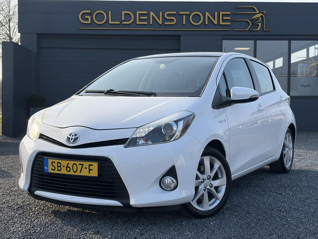 Toyota Yaris 1.5 Full Hybrid Dynamic 1e Eigenaar,Pano,Navi,C, Auto's, Toyota, Euro 5, Gebruikt, 4 cilinders, Leder en Stof