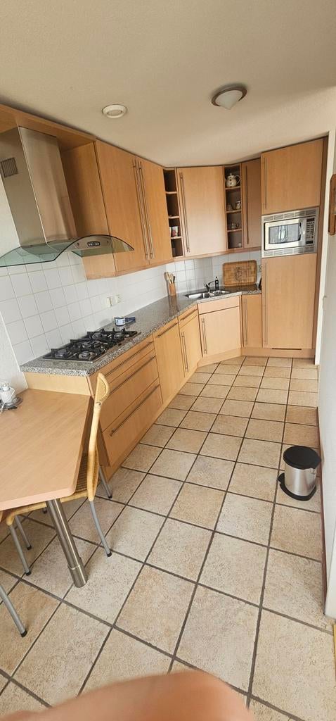 Hoekkeuken, Ophalen, Gebruikt, Graniet of Steen, Hoekkeuken