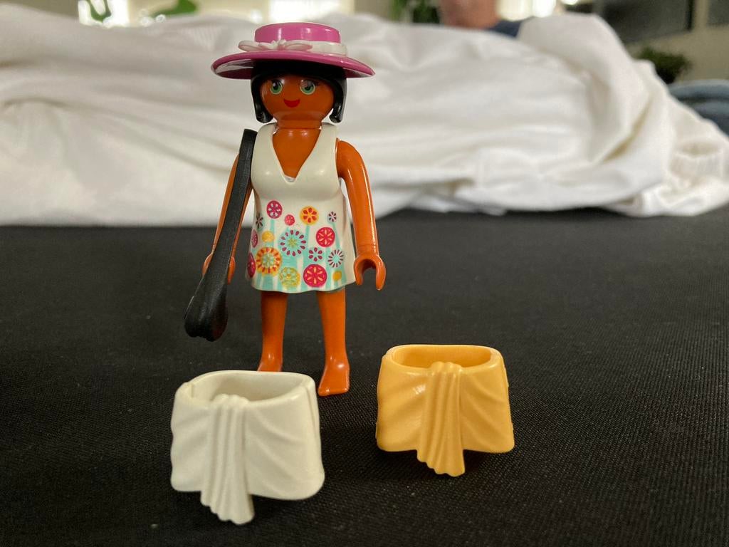 Playmobil vrouw met verschillende outfits., Ophalen of Verzenden, Zo goed als nieuw