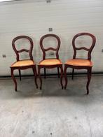 3x Thonet stijl stoelen met biezen zitting, Antiek en Kunst, Ophalen of Verzenden