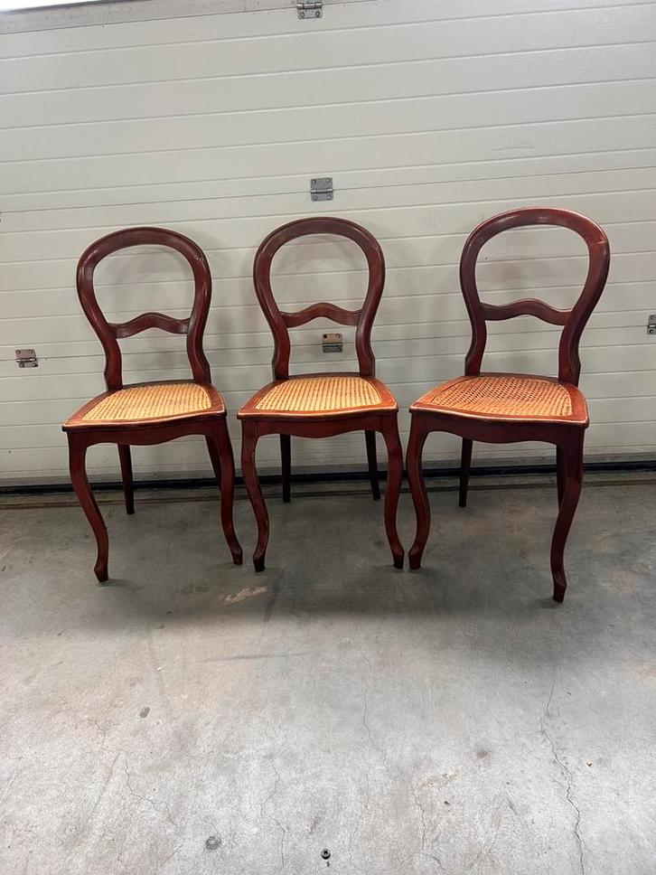 3x Thonet stijl stoelen met biezen zitting, Antiek en Kunst, Antiek | Meubels | Stoelen en Banken, Ophalen of Verzenden