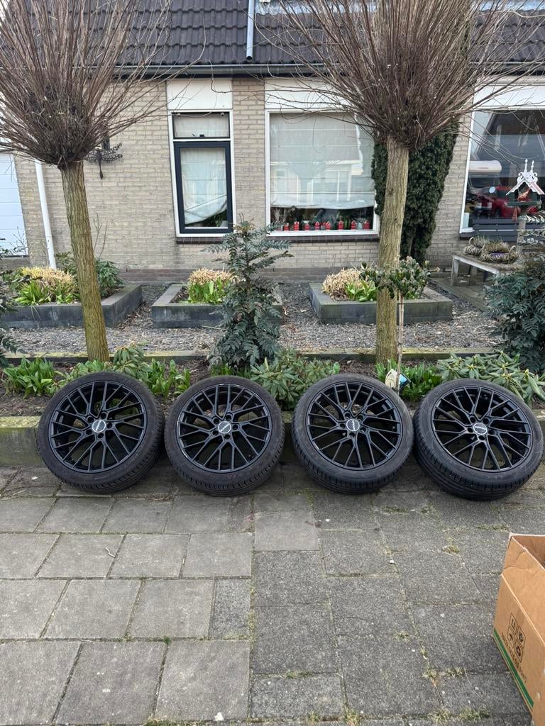 Mooie monaco 5x112 18 inch set!, Ophalen, Gebruikt, Universele onderdelen