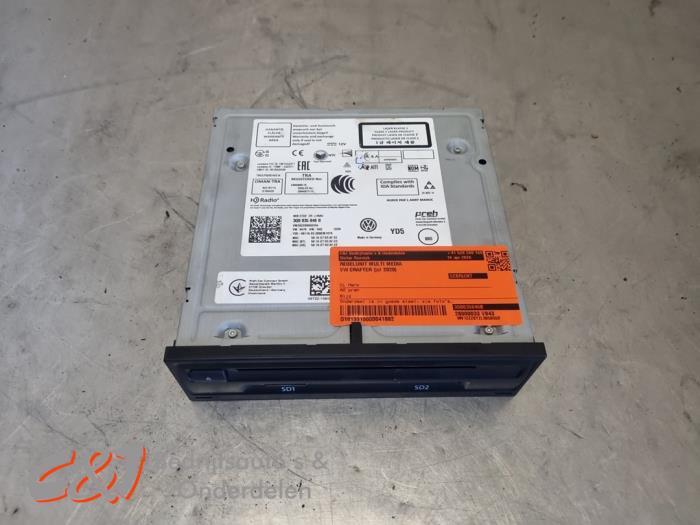 Regelunit Multi Media van een Volkswagen Crafter, Auto-onderdelen, Gebruikt, -, Volkswagen, -