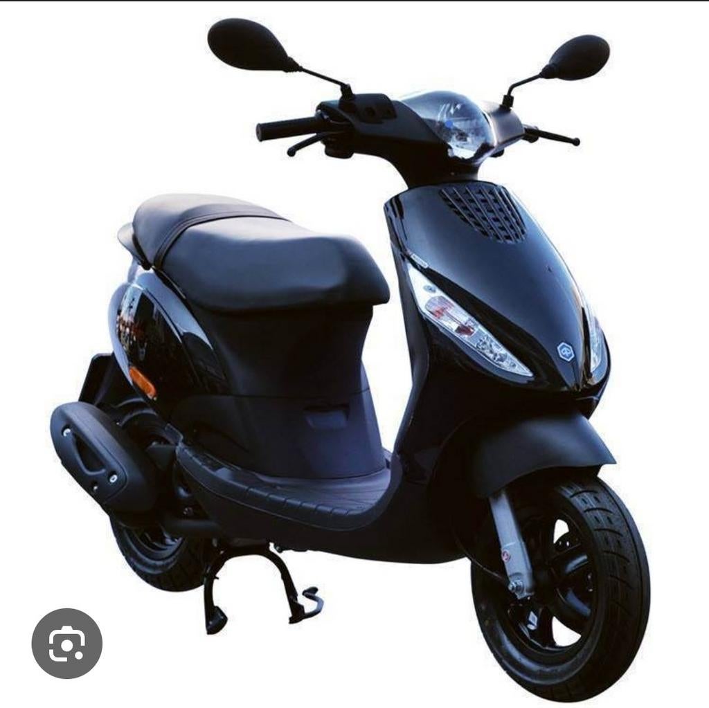Gezocht: opknap piaggio zip, Fietsen en Brommers, Scooters | Piaggio, Ophalen, Tweetakt, Gebruikt, Zip