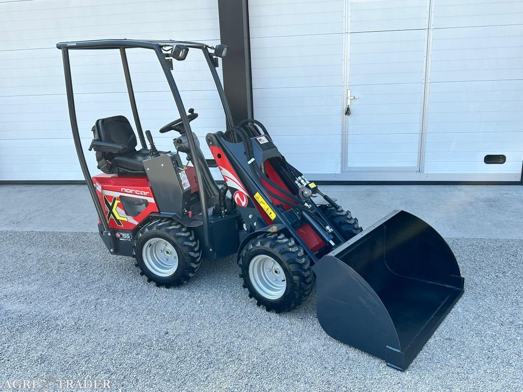 TE KOOP: zeer nette NORCAN 755 shovel, Zakelijke goederen, Machines en Bouw | Kranen en Graafmachines, MH-TRACTOREN, Info@mhtractoren.nl