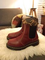Dr Martens 2976 Leonore Chelsea Boots bordeaux bont maat 37, Kleding | Dames, Schoenen, Lage of Enkellaarzen, Nieuw, Ophalen of Verzenden