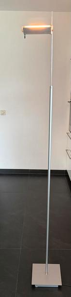 Moderne staande lamp grijs met dimmer, Ophalen of Verzenden, Zo goed als nieuw, 150 tot 200 cm