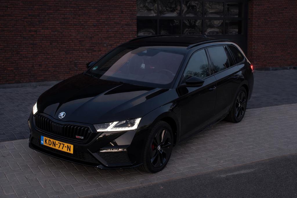 Skoda Octavia 1.4 TSI iV 245pk Phev DSG 2021 Zwart, Euro 6, 4 cilinders, Zwart, Geïmporteerd