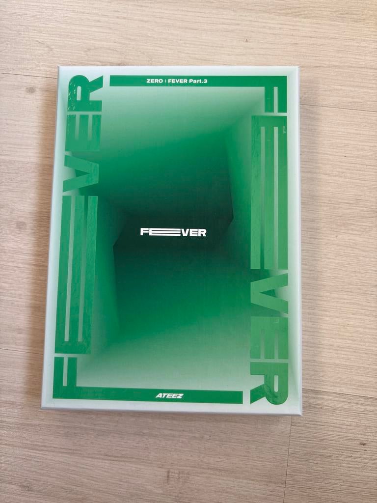 Ateez Zero Fever Part 3 + 4 photocards, Ophalen of Verzenden, Zo goed als nieuw