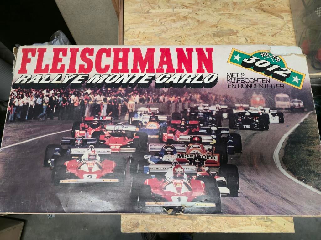 Fleischmann 3012 en 3010 racebaan, Ophalen, Fleischmann, Elektrisch, Racebaan