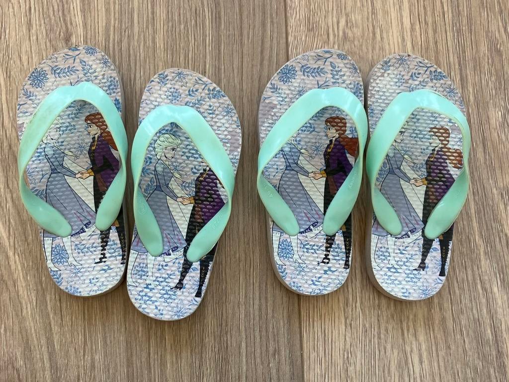 Frozen slippers maat 24, Gebruikt, Jongen of Meisje, Overige typen, Ophalen of Verzenden