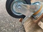Aangeboden vier grote zo goed als nieuwe zwenkwielen, Ophalen of Verzenden, Zo goed als nieuw