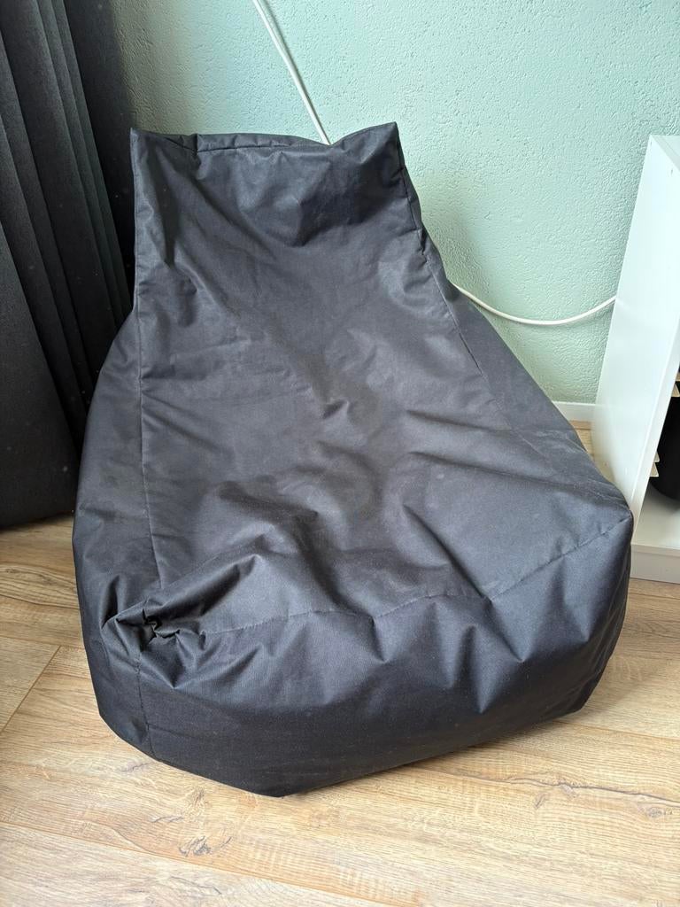 Zwarte zitzak merk Label, Huis en Inrichting, Ophalen, Zo goed als nieuw, Zwart