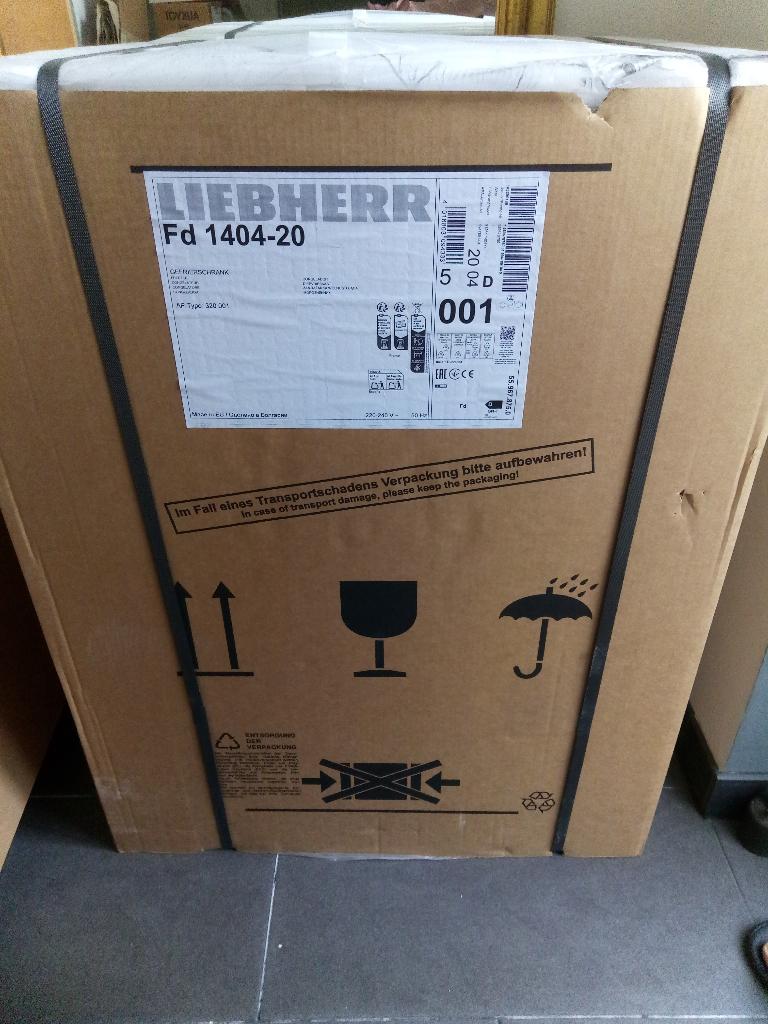 LIEBHERR DIEPVRIES FD1404-20 PURE, Witgoed en Apparatuur, Minder dan 85 cm, Nieuw, Minder dan 60 cm, Ophalen