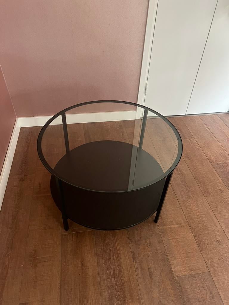 Gratis af te halen salontafel met glas. IKEA, Ophalen, 100 tot 150 cm, 50 tot 100 cm, Minder dan 50 cm
