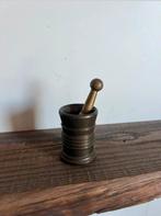 Antieke bronzen vijzel en stamper, Ophalen