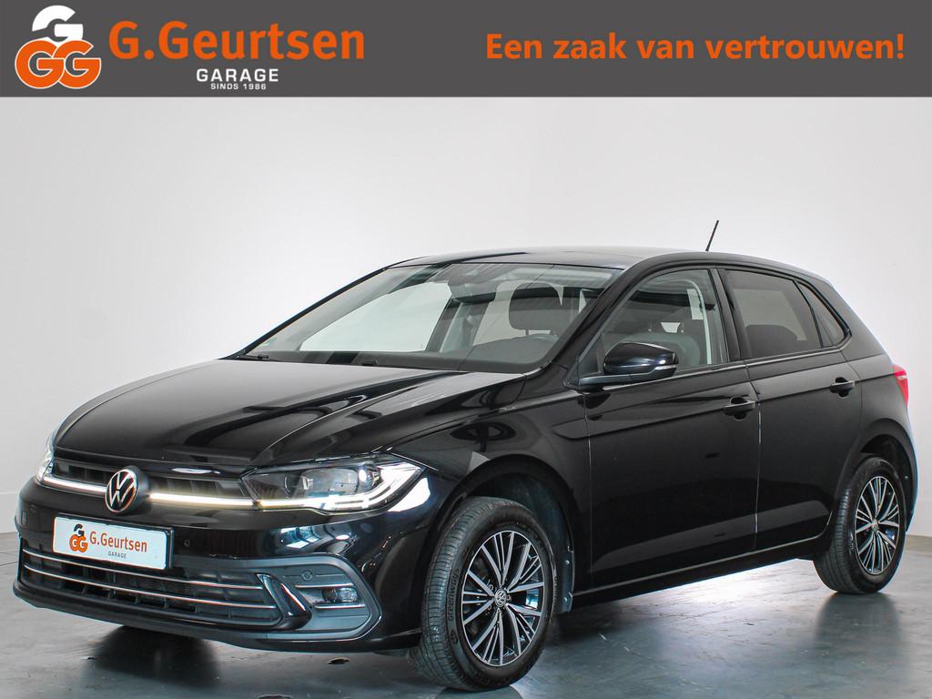 Volkswagen Polo 1.0 TSI Style IQ Light, Navigatie, Stoelverw, Voorwielaandrijving, Stof, Gebruikt, Zwart
