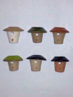 Keramische muurvogelhuisje met glazuur dakje, Ophalen, Nieuw, Gebruiksvoorwerp