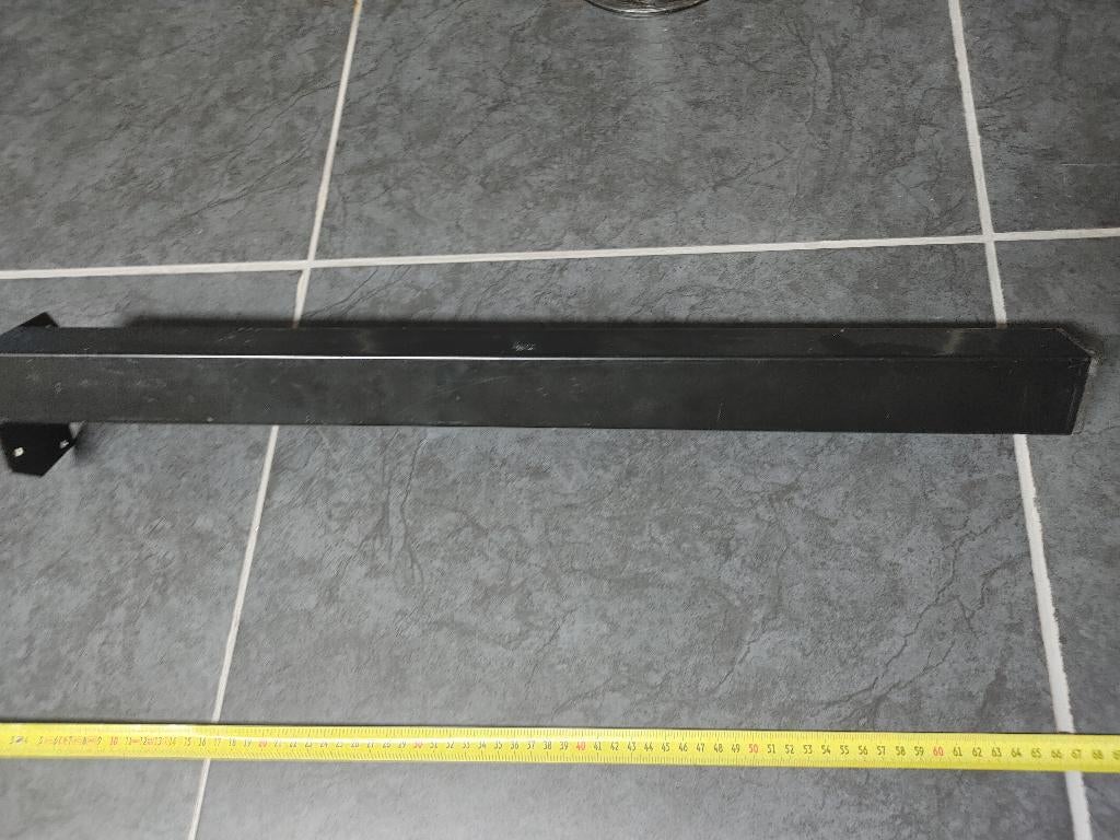Tafelpoot vierkant van 68cm lengte. Slechts 1 stuk, 50 tot 100 cm, Vierkant, Zo goed als nieuw, 50 tot 100 cm