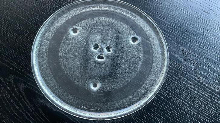 Glazen plateau voor in Siemens magnetron; doorsnede 17,5 cm, Witgoed en Apparatuur, Magnetrons, Zo goed als nieuw, Draaiplateau