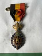 Oude Belgische medaille / speldje met kroon, Postzegels en Munten, Ophalen of Verzenden, Overige materialen, Buitenland