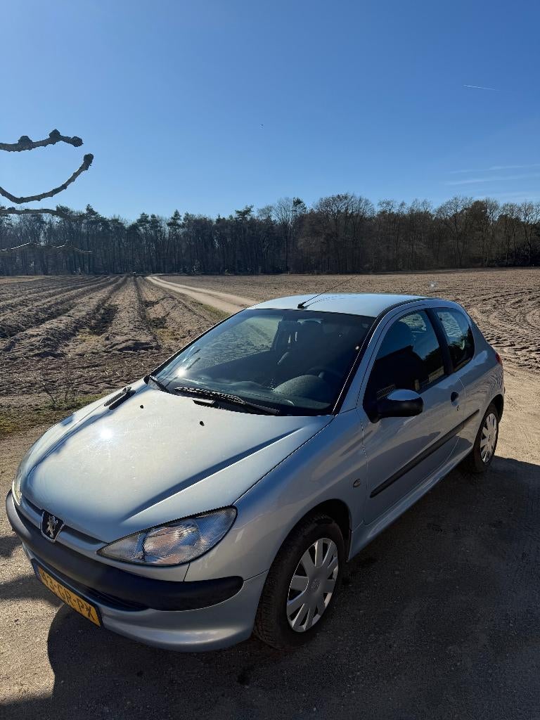 Peugeot 206 1.4 X-line 3D 2001 Grijs, Auto's, Voorwielaandrijving, Stof, 31 €/maand, 4 cilinders