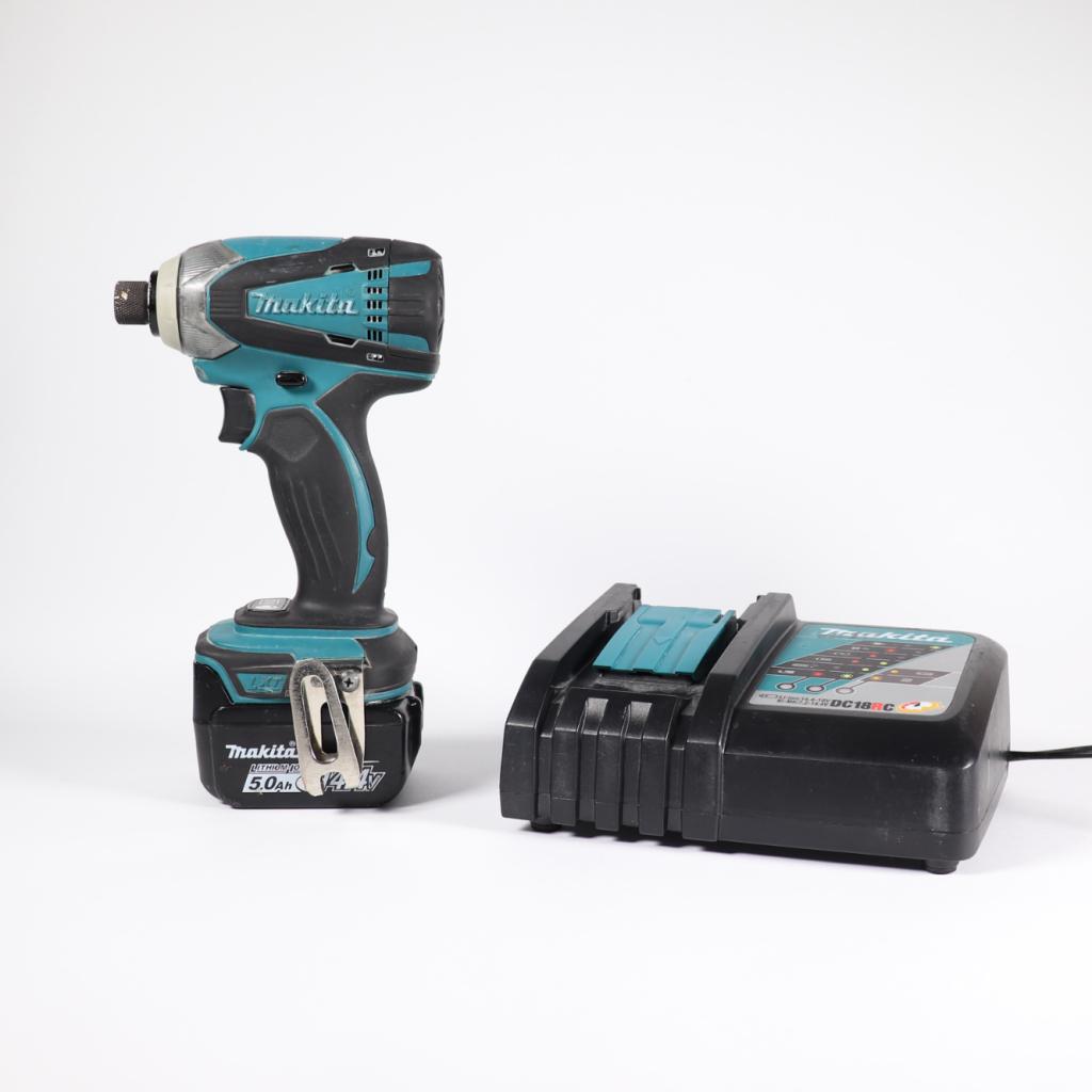 Makita DTD134 + Accu 5.0Ah en Lader - B Grade, Makita, Gebruikt, Support@makita.com, Makita Corporation, 3-11-8, Sumiyoshi-cho, 
Anjo, Aichi 446-8502
Japan