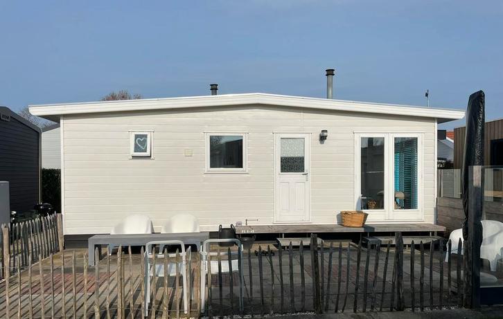 Te koop chalet met eigen grond in Langweer Friesland, Caravans en Kamperen, Stacaravans, tot en met 2, Ophalen
