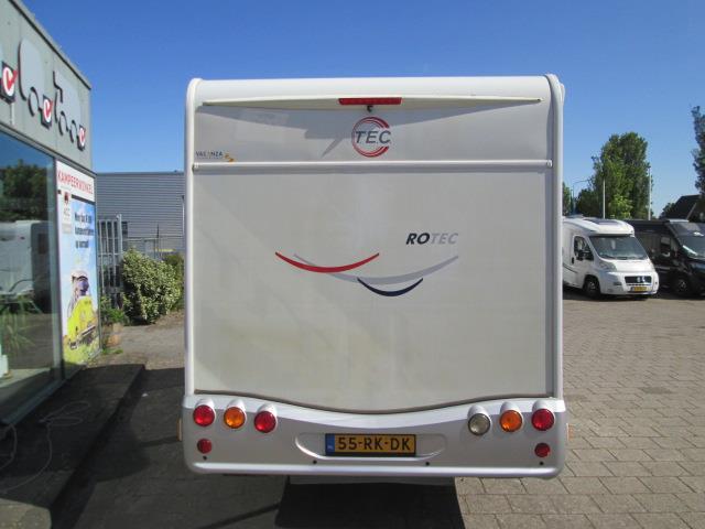 Tec ROTEC 5850TI Compacte camper, Rijksweg 49 B
1906 BD  Limmen, NL, T.E.C., Info@acc-service.nl, Koelkast