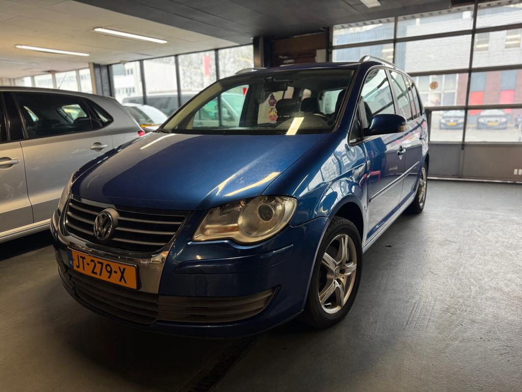 Volkswagen Touran 2.0 EcoFuel Trendline, Voorwielaandrijving, Gebruikt, 4 cilinders, Blauw