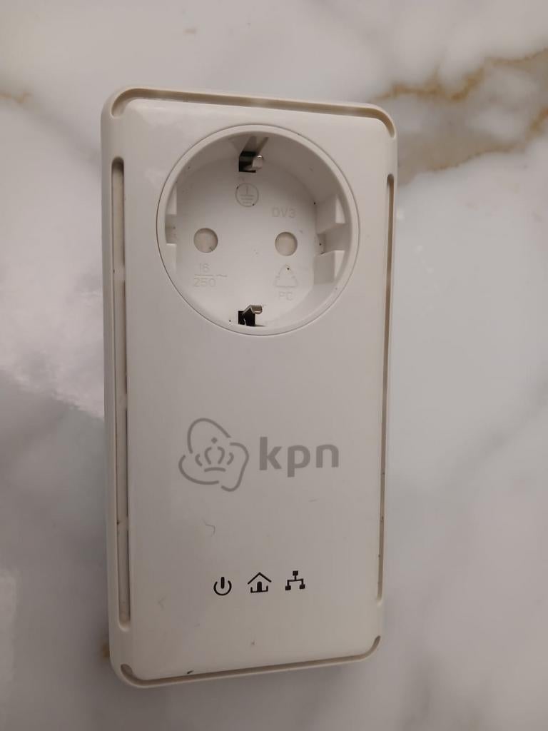 KPN Powerline Adapter met stopcontact, Ophalen of Verzenden
