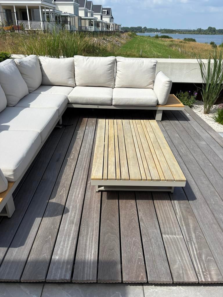 Mooie Yoi Funsui koffietafel, Ophalen, Zo goed als nieuw, Rechthoekig, Hout